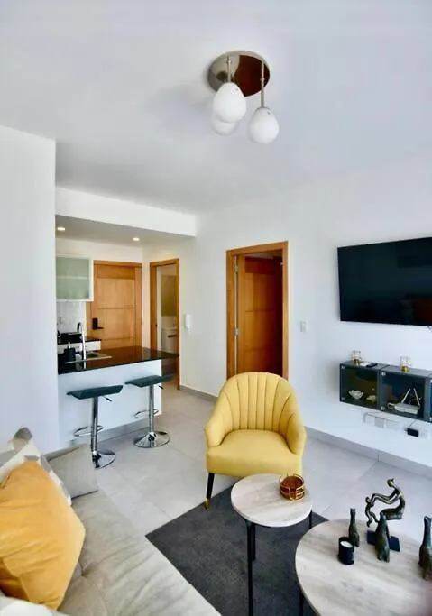 Acogedor Apt 8Vo Piso,La Esperilla.Dn Santo Domingo